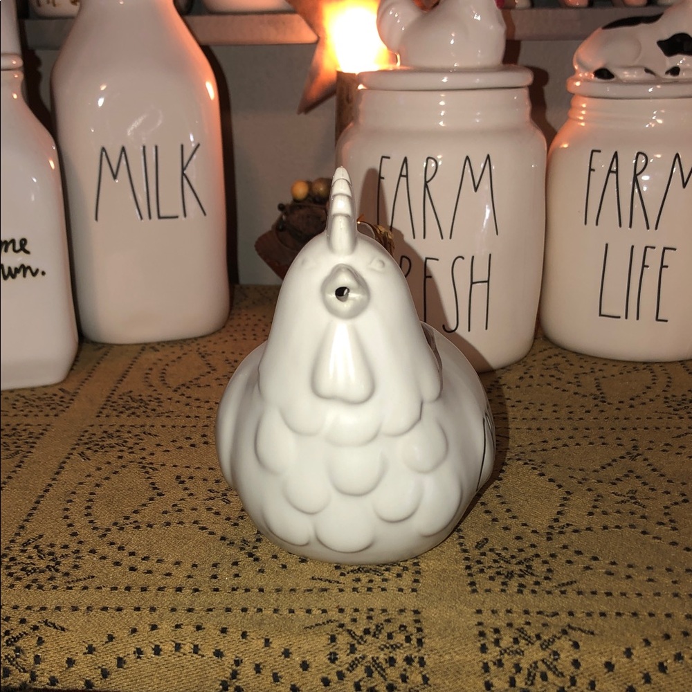 Rae Dunn CREAM Rooster Shaped Creamer - Picture 3 of 9